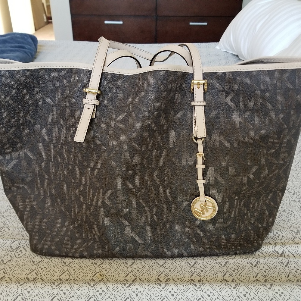 Michael Kors Jet Set travel tote